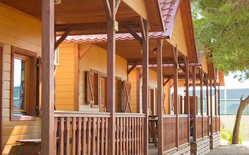Deluxe Bungalow