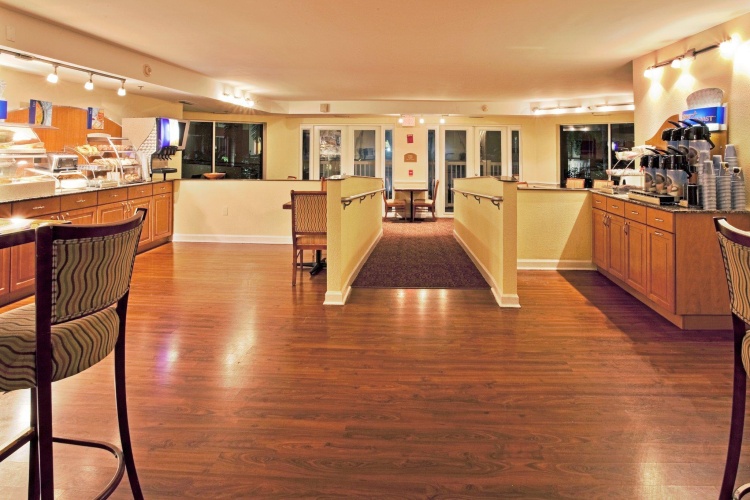 Holiday Inn Express & Suites Bradenton West photo 36