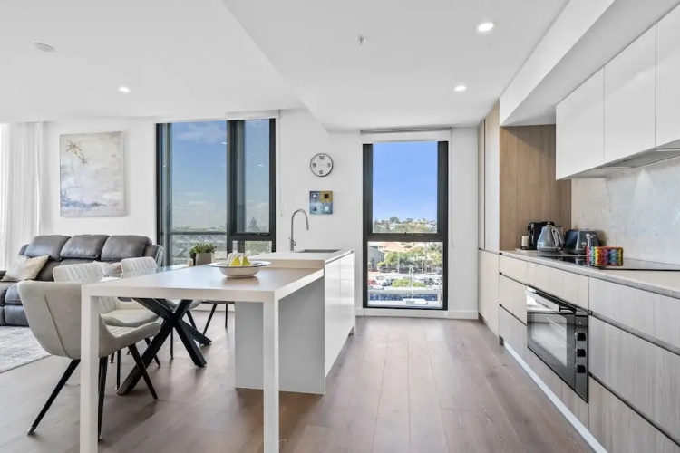 Stylish 2-bed Apartment With Rooftop BBQ Access
