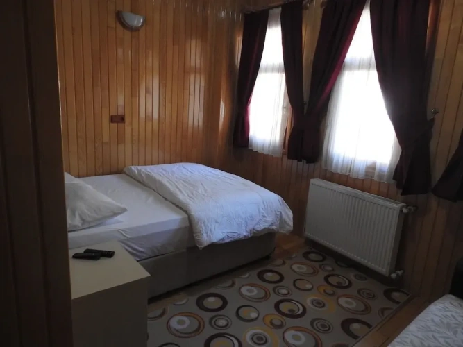 Economy Double Basement room