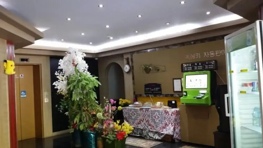 Soo Hotel