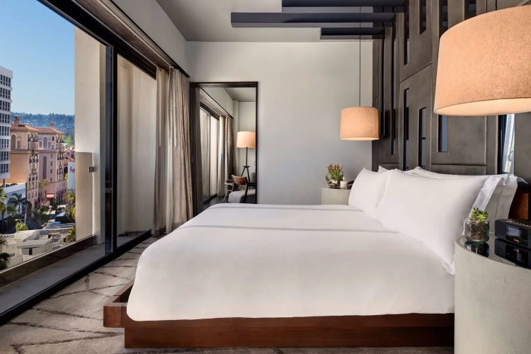 SIXTY Beverly Hills