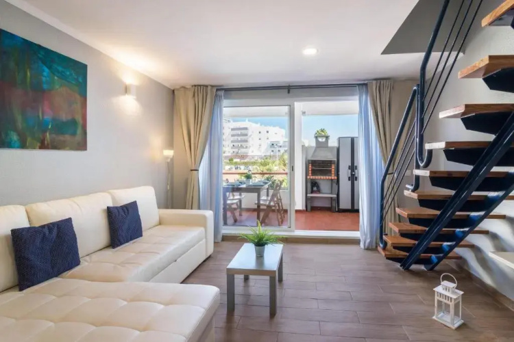 Apartamento T2 Duplex com Piscina