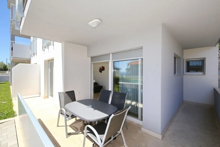 Standard Double Apartment with pool view