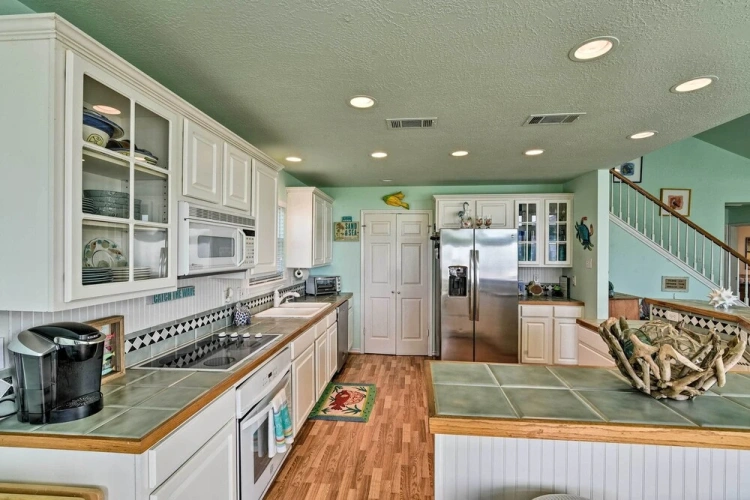 3 Bedrooms Cottage