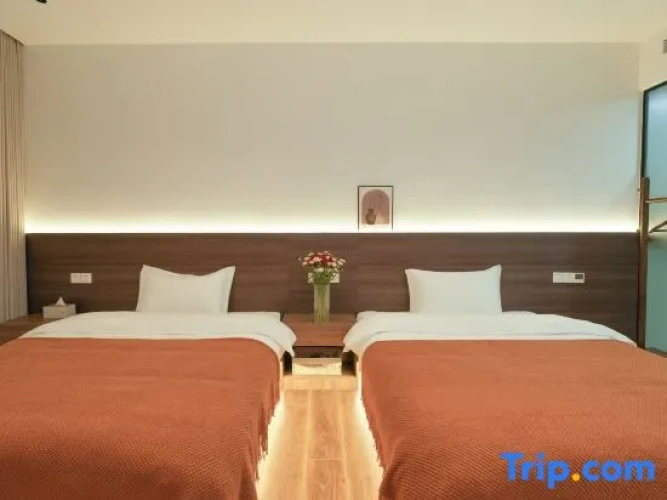 Premium Twin room