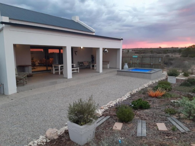 2 Bedrooms Double Cottage