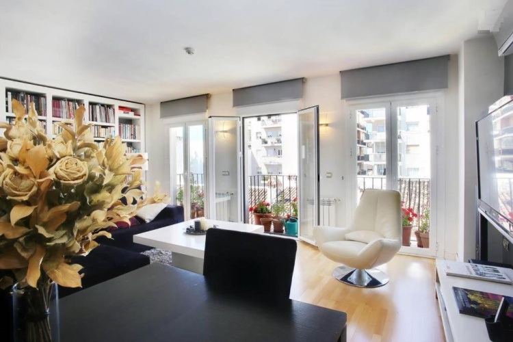 Standard room with balcony and with view
