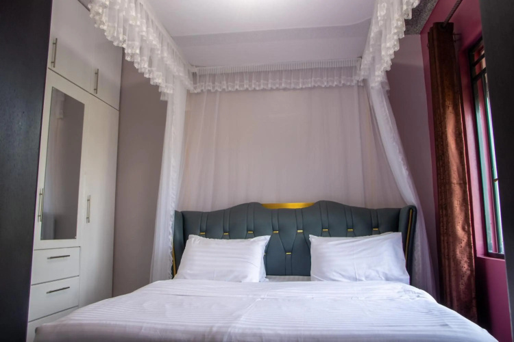 Gracieus Residences