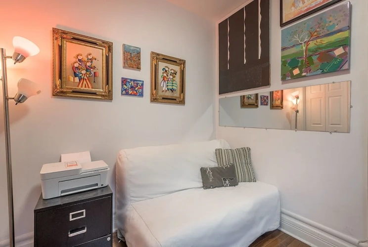2 Bedrooms Apartment