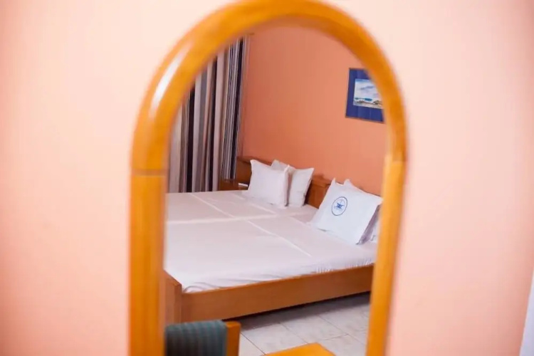Rexmar Hotel