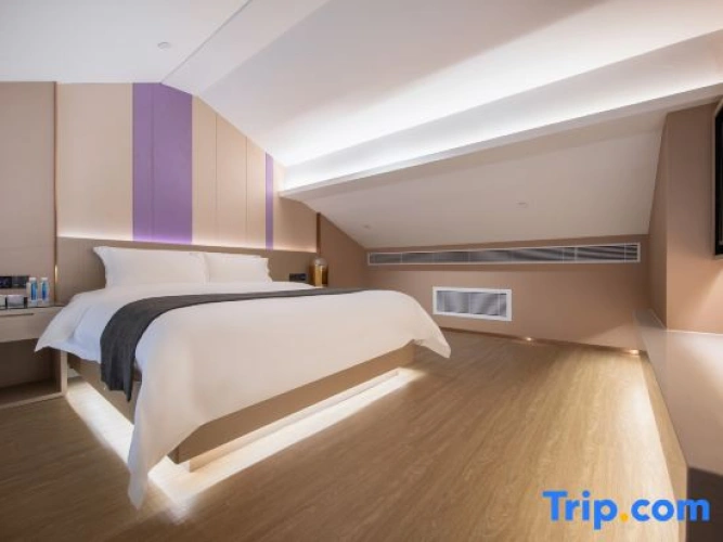 Superior Double Duplex Suite