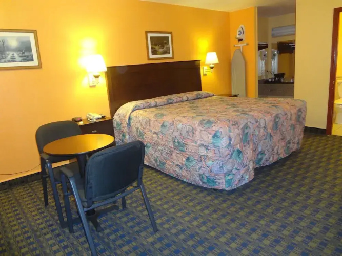 Antlers Inn