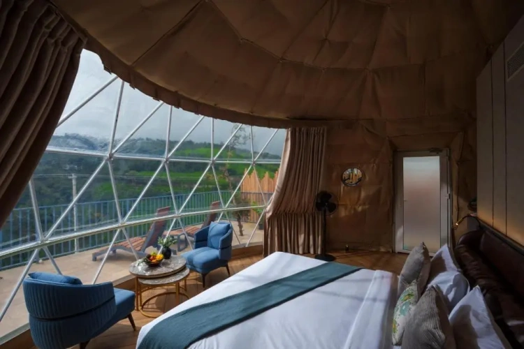 Deluxe Double room with balcony