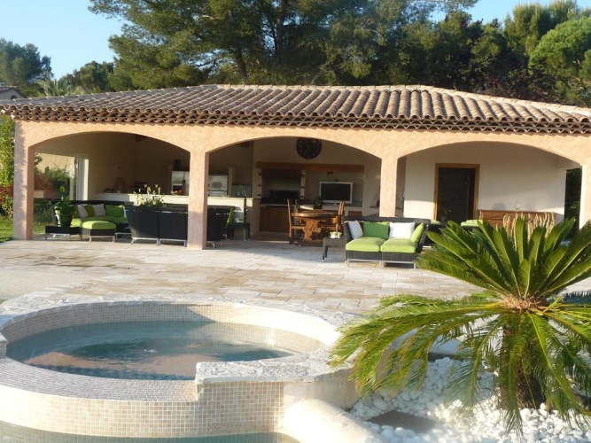 Deluxe Villa