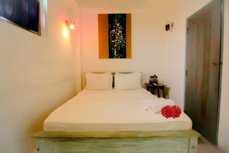 Antic Guesthouse
