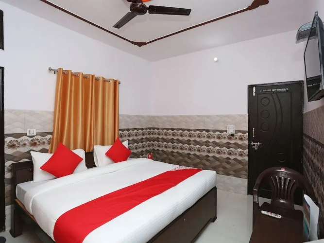 OYO 14920 Blue Heart Guest House