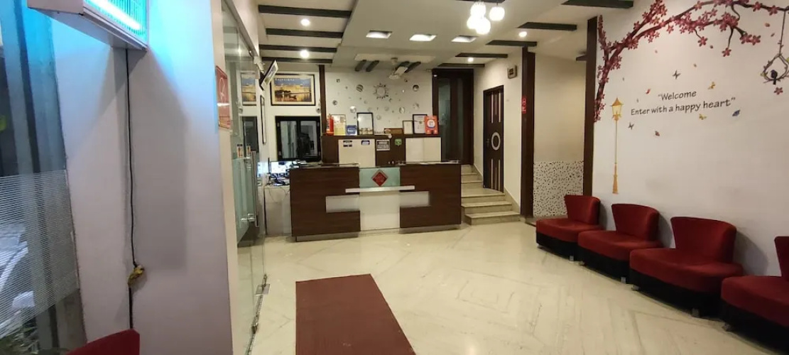 OYO 976 Hotel North Star
