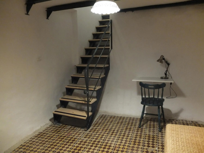 Central old stone Jerusalem apartment