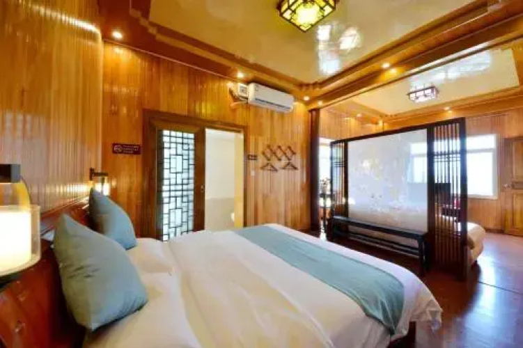 Yihe Little Yard Guest House