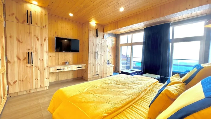 Premium Double room with balcony and with mountain view