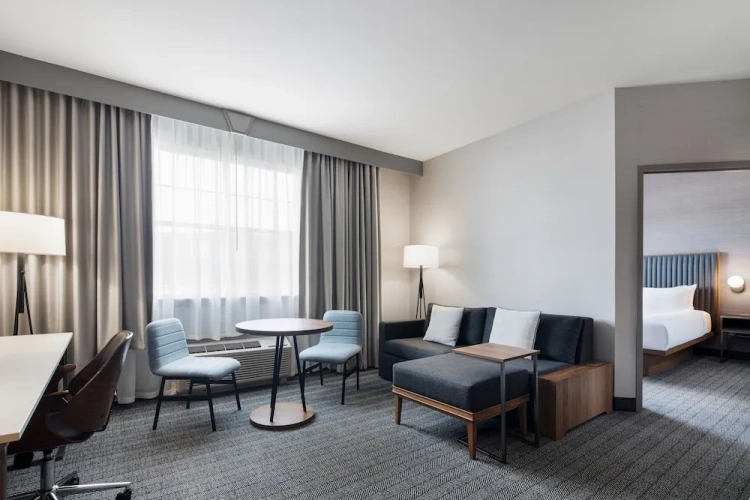 Double Suite with harbour view