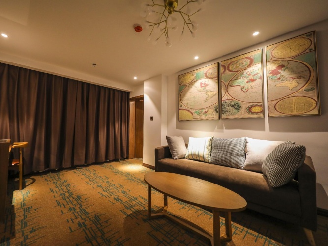 Double Suite