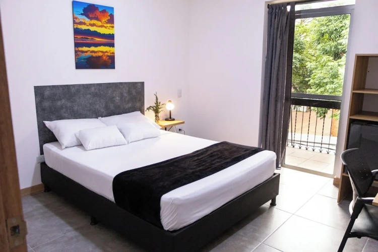 Standard Double room with city view