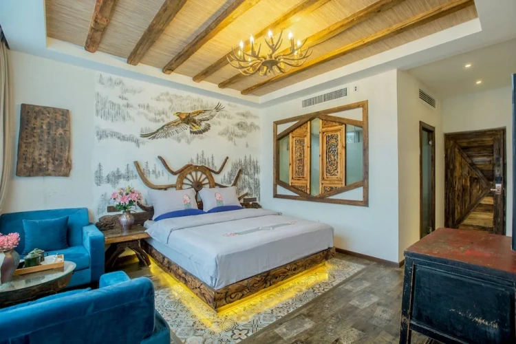 Standard Family room