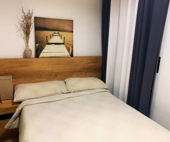 1 Bedroom Apartment with balcony and with city view