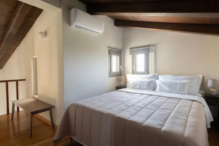 Modone Villas in Peloponnese