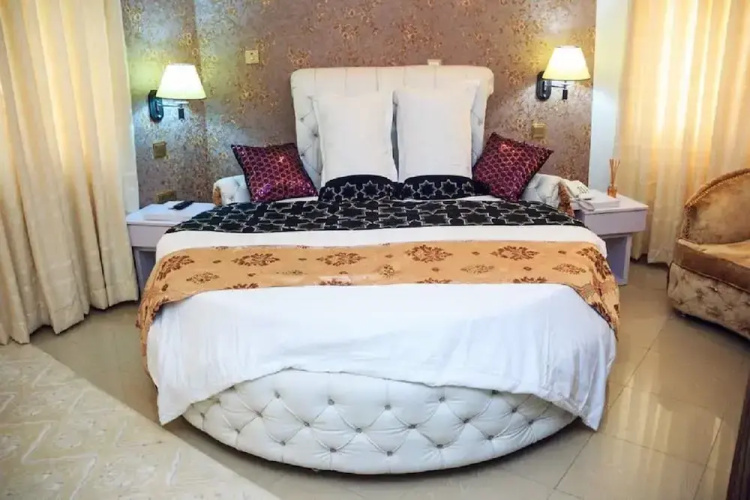 Lukeville Suites