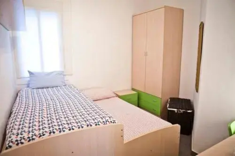 AB Eixample Derecho Apartments