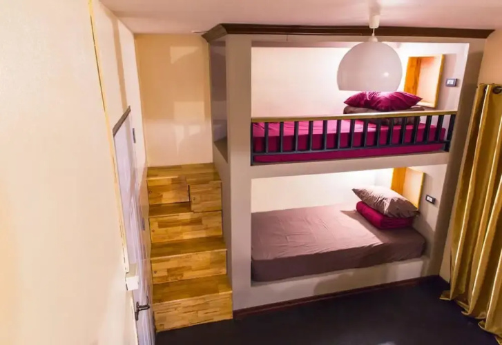 Sleep Lizm Hostel - Adults Only