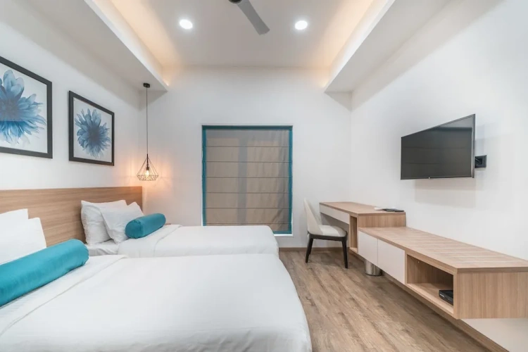 Premier room