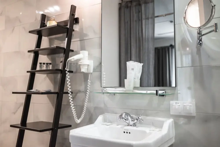 Luxury Double Suite