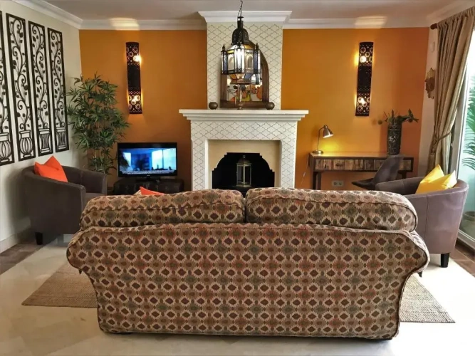 2 Bedrooms Superior Basement Apartment