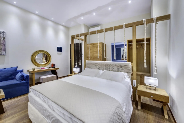 1844 Suites Syros