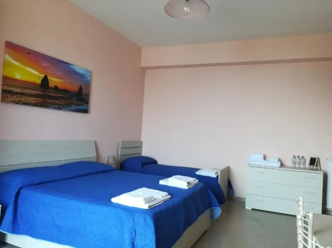 Deluxe Triple room