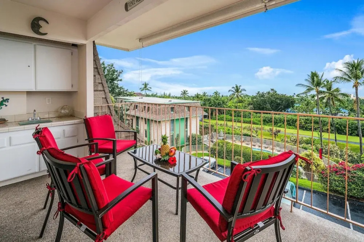 Keauhou Akahi