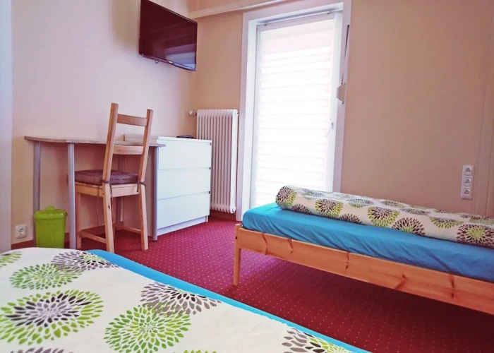 2 Bedrooms Apartment