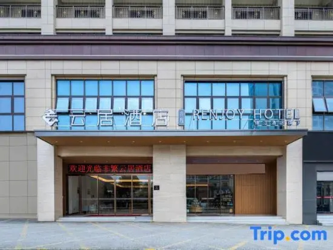 Yunju Hotel