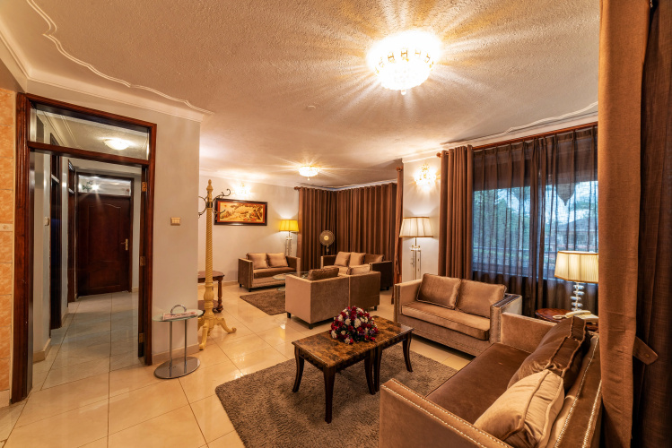 A'lure Hotel & Residences