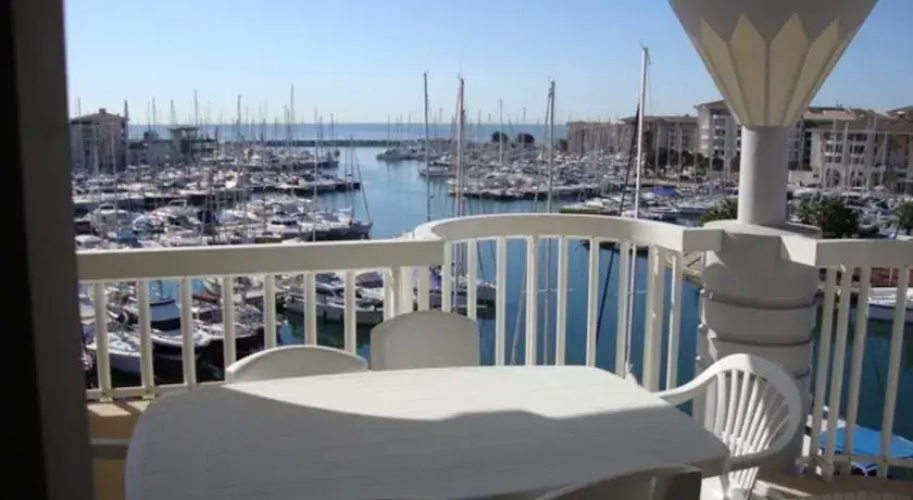 80pa141 Port Fréjus
