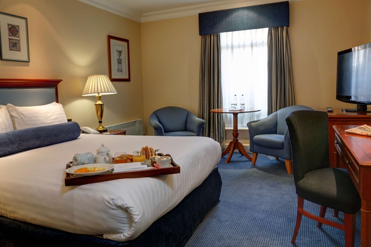 Best Western Plus Birmingham Nec Meriden Manor Hotel photo 7