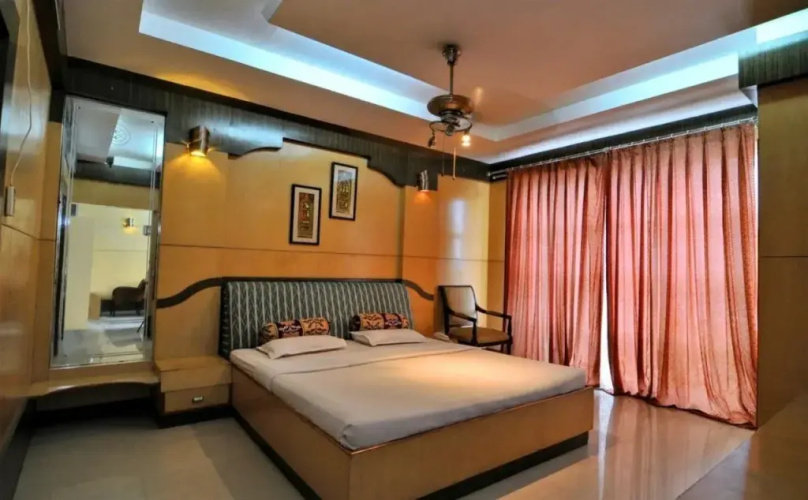 Hotel The Triple C