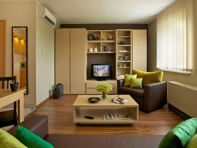 Delta Apart House