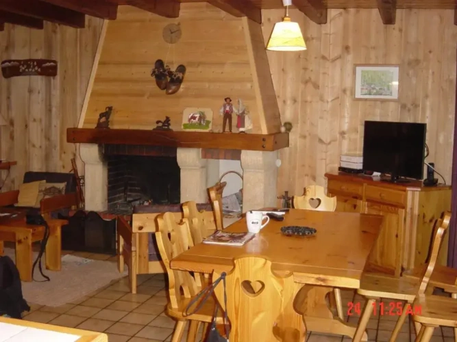 3 Bedrooms Chalet