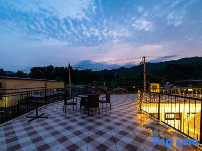 Beijing Wutong Xi Mu residence