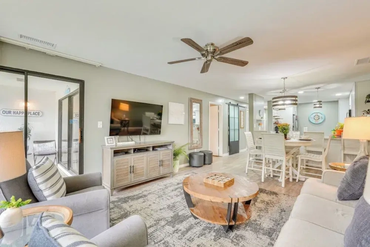 2 Bedrooms Apartment with balcony